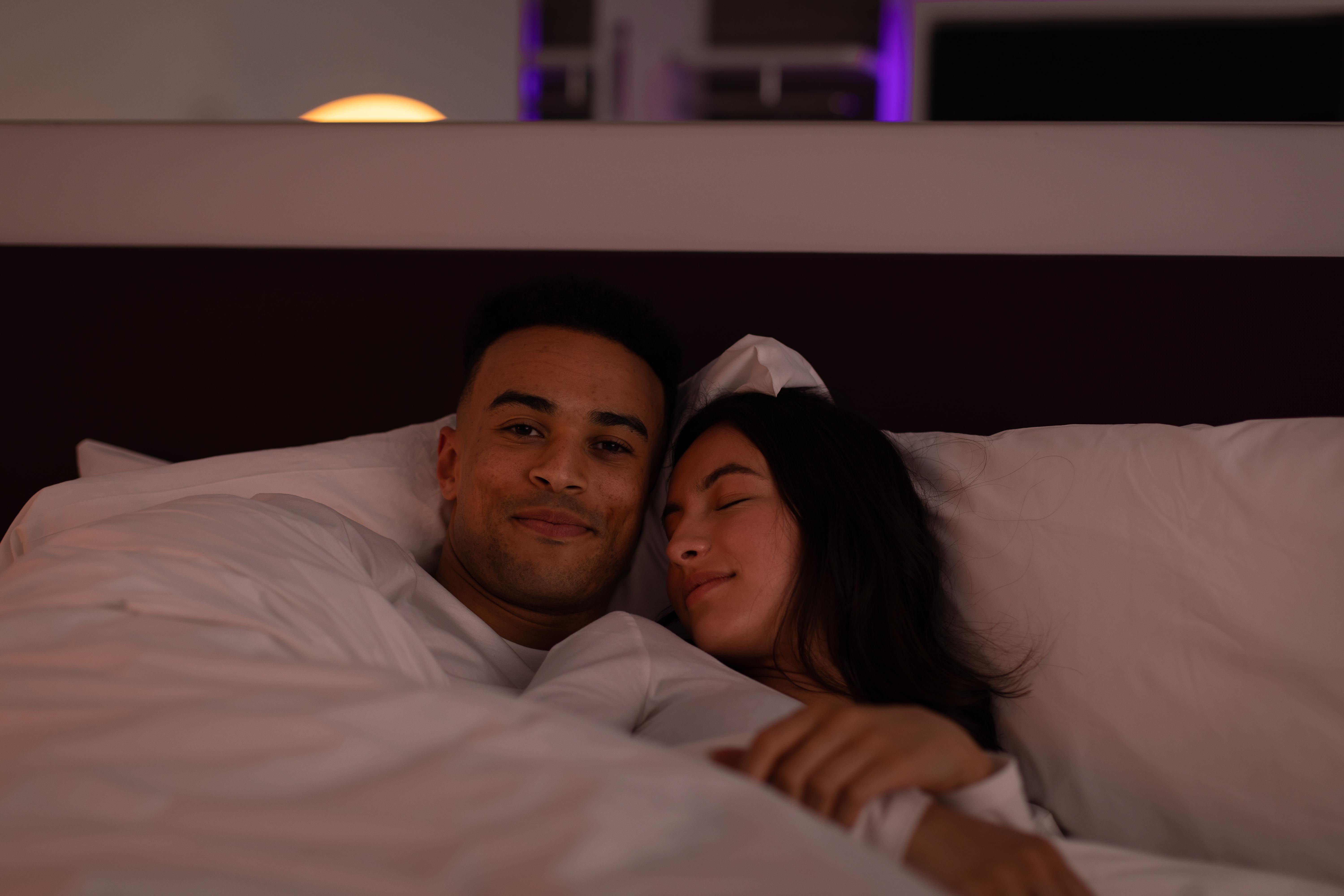 Yotel กลาสโกว์ ภายนอก รูปภาพ "I'm so happy to be with you."