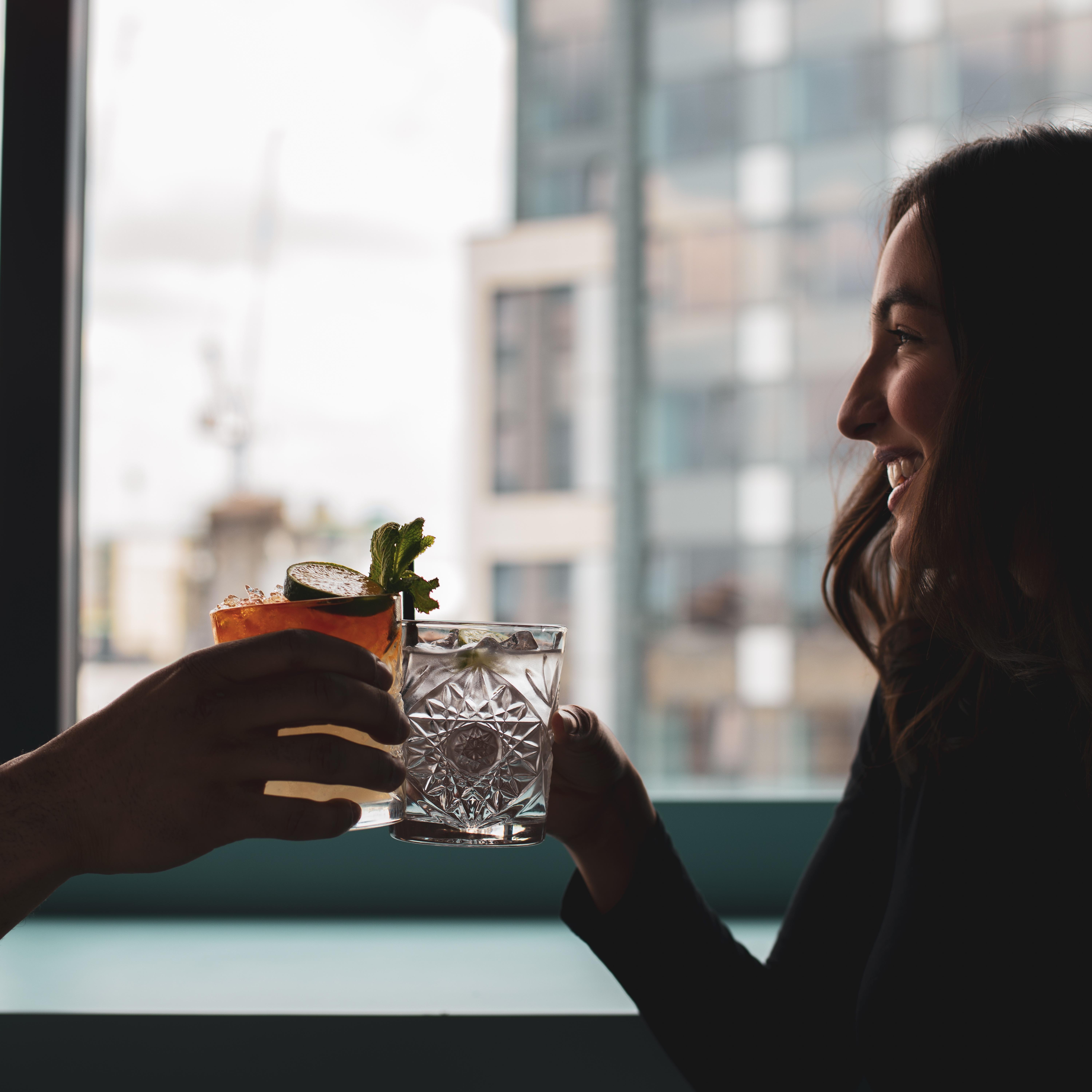 Yotel กลาสโกว์ ภายนอก รูปภาพ "Cheers"