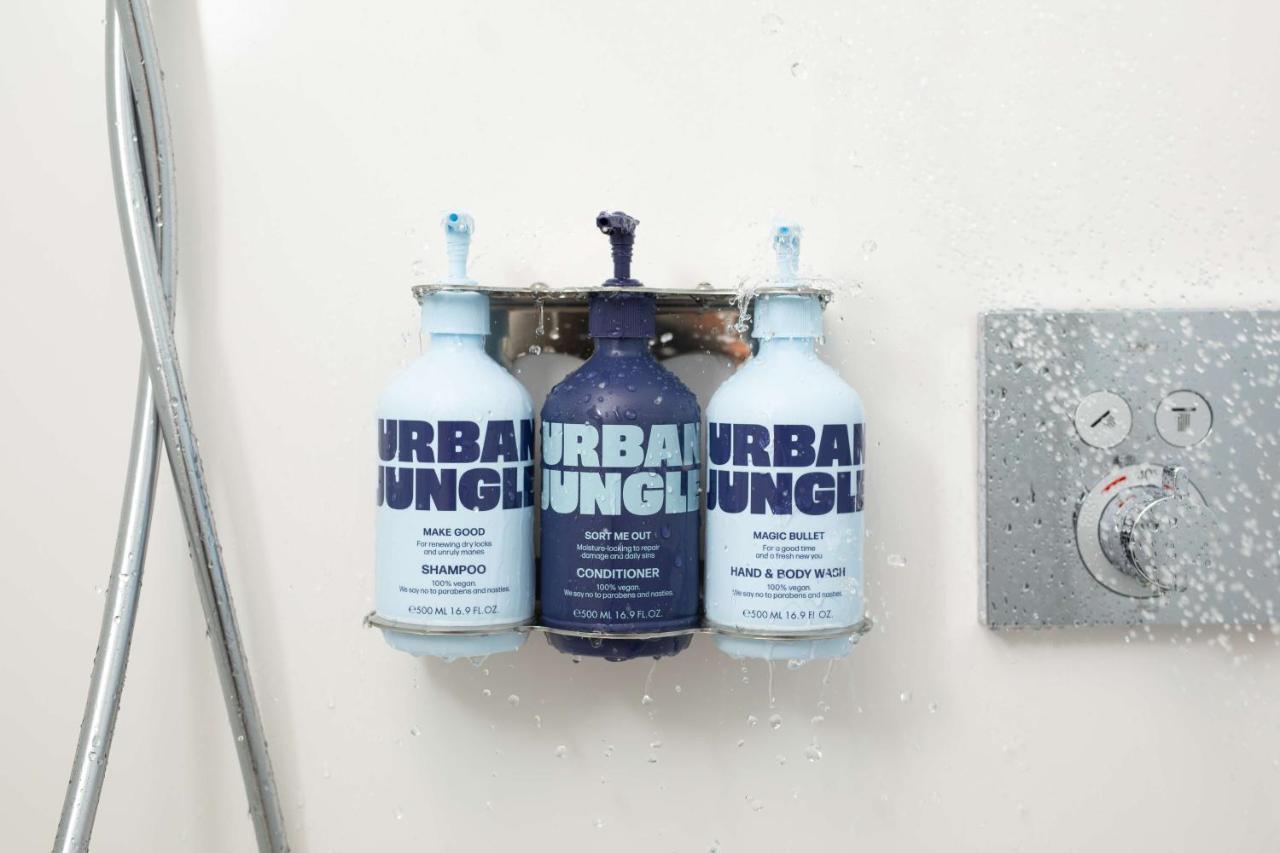 Yotel กลาสโกว์ ภายนอก รูปภาพ Urban Jungle