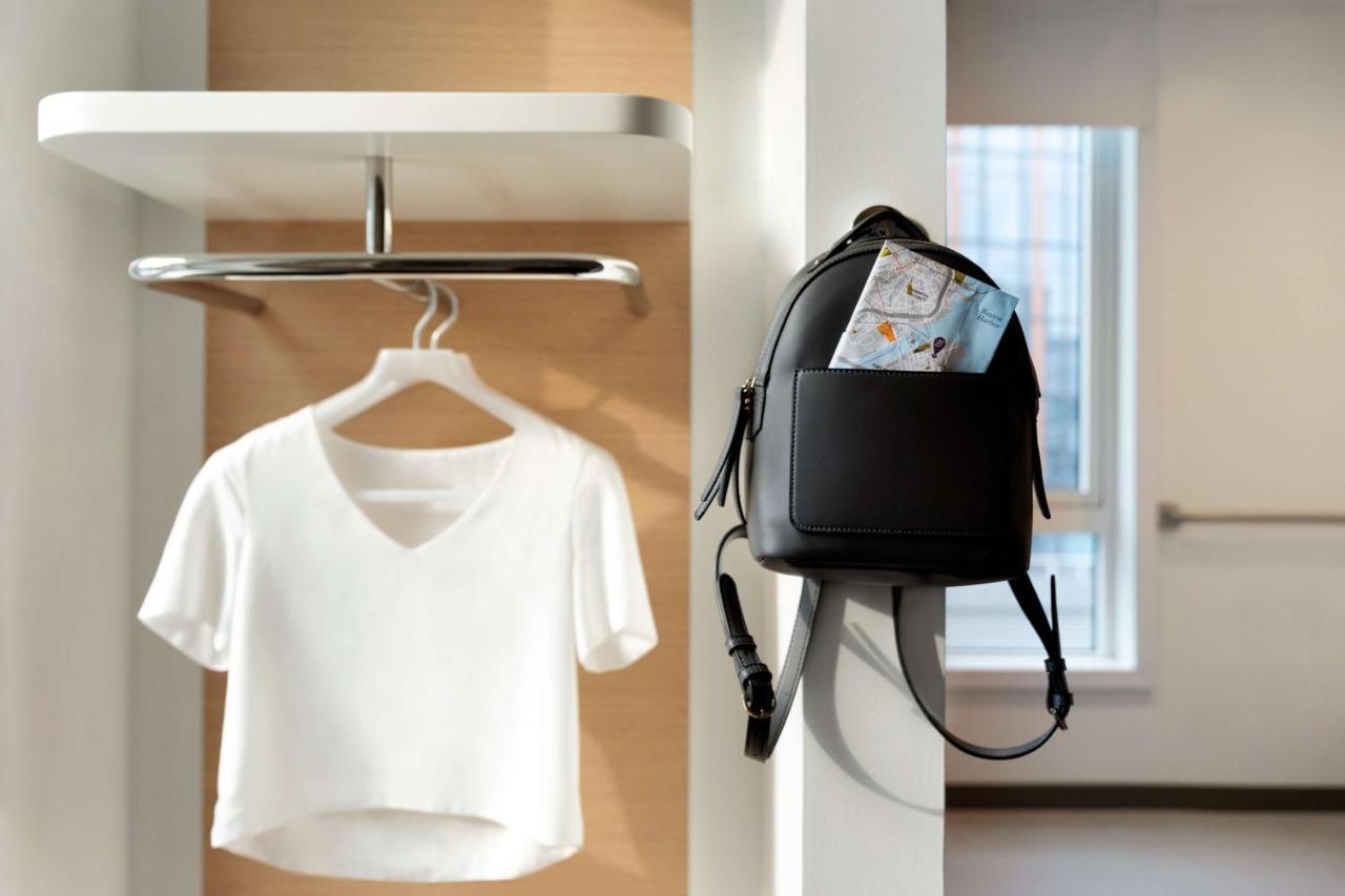 Yotel กลาสโกว์ ภายนอก รูปภาพ "The best of the best"